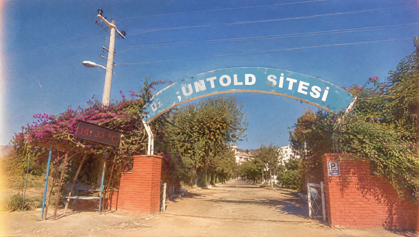 Untold Sitesi